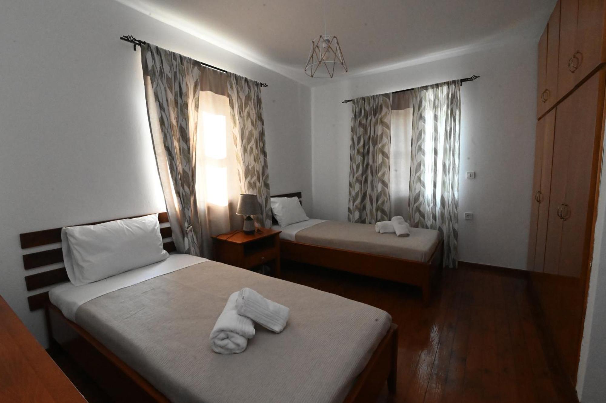Traditional Kos Villa With Swimming Pool, Lawn Yard And Bbq Exterior foto